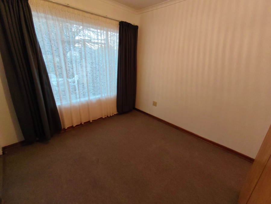 To Let 1 Bedroom Property for Rent in Pellissier Free State